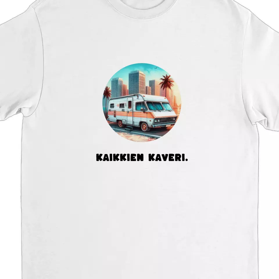 Karavaanari t-paita retro camper van -kuvalla – personoi omaksi!
